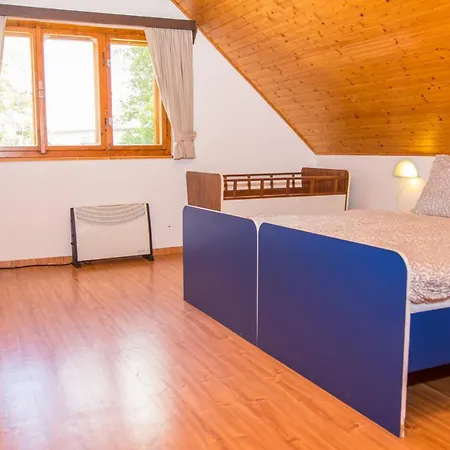 Family House Dolni Lanov